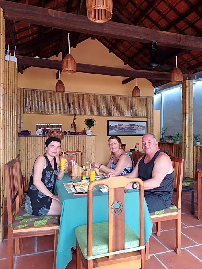 Cashew Tree Bungalow