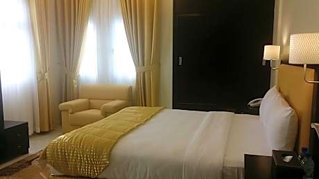 One-Bedroom Suite