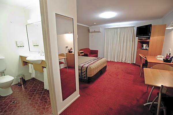 Centrepoint Motor Inn