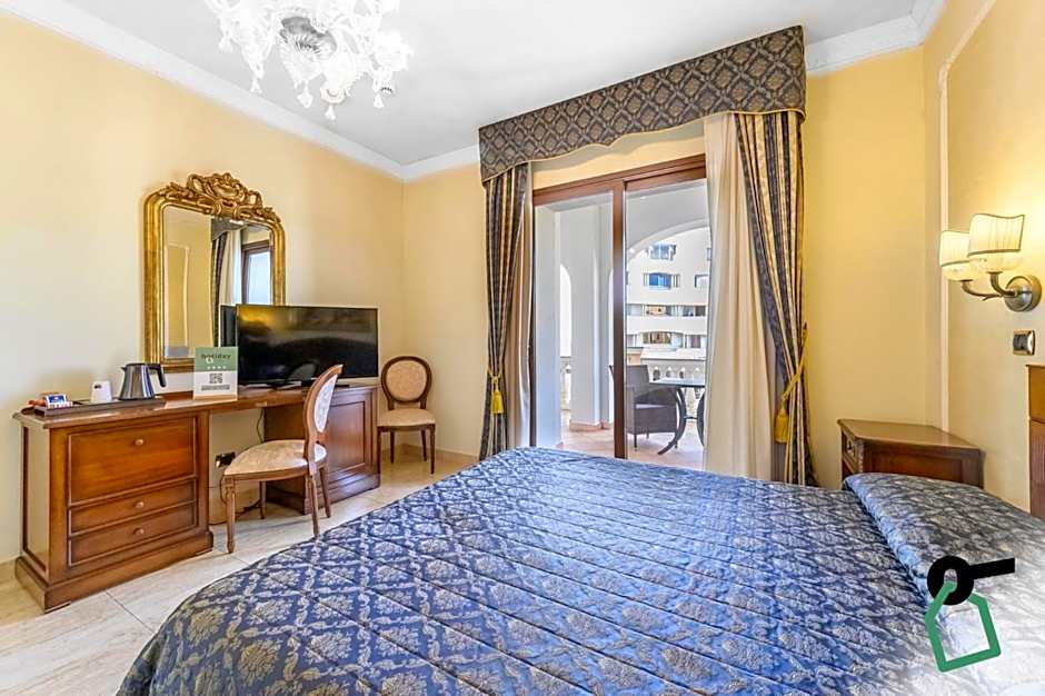 HOTIDAY Room Collection - Olbia Porto