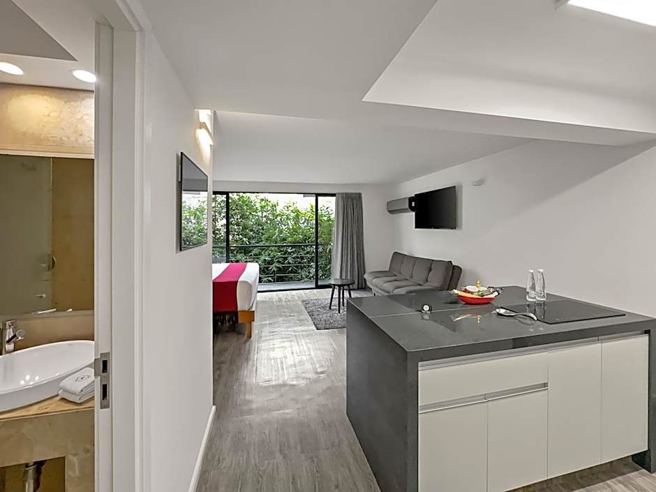 Armonik Suites