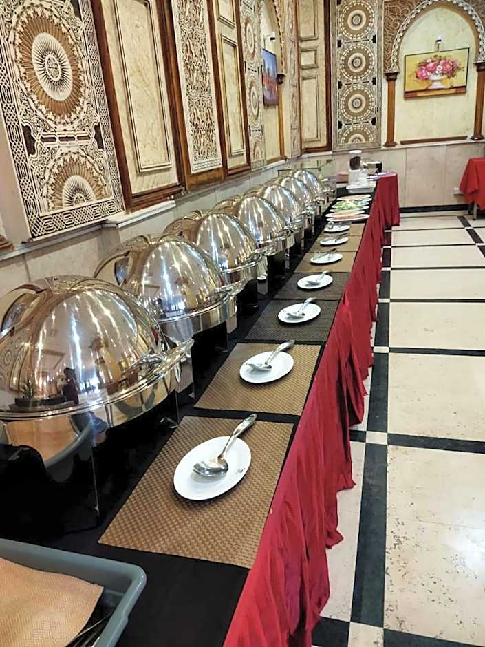 Crown Palace Hotel