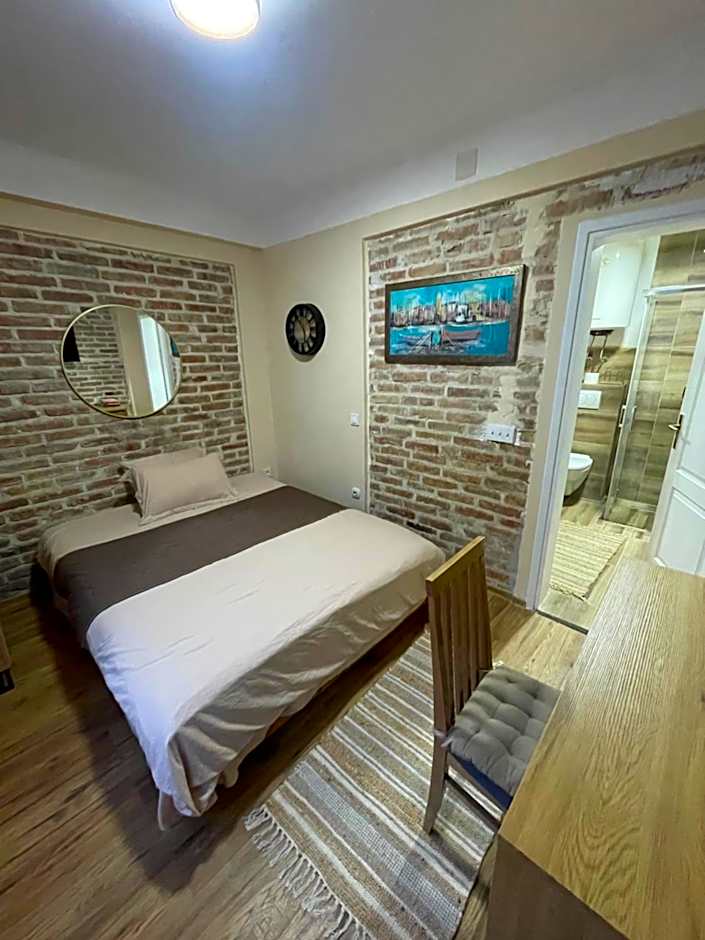 Hostel Anton