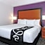 La Quinta Inn & Suites by Wyndham Ontario Airport