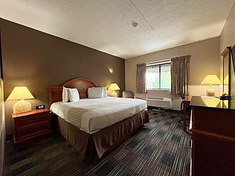 King Room with Spa Bath