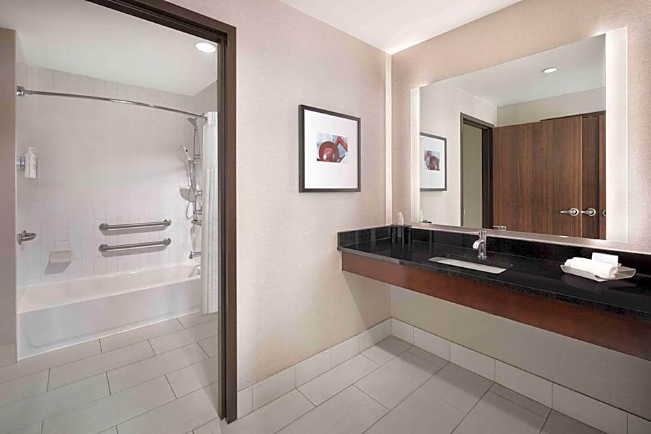 Homewood Suites-By Hilton- Denver Downtown Convention Center