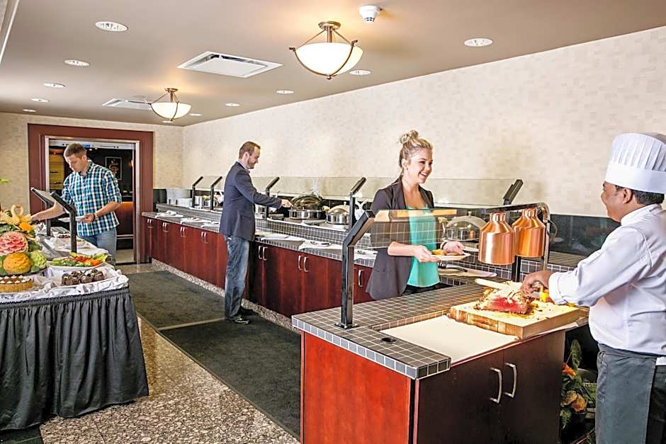 Chateau Nova Yellowhead