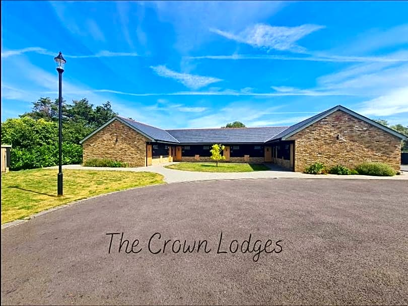 The Crown Lodges