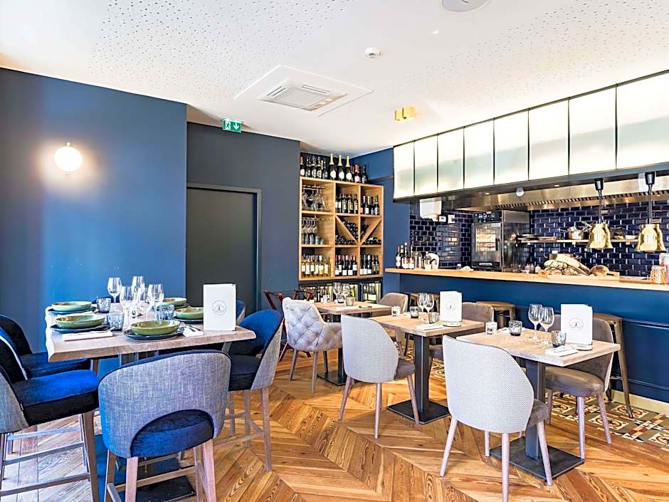 MADISON Saint Jean de Luz - Handwritten Collection