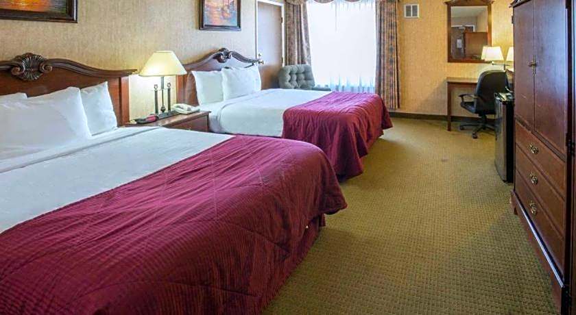 Days Inn by Wyndham Eureka CA