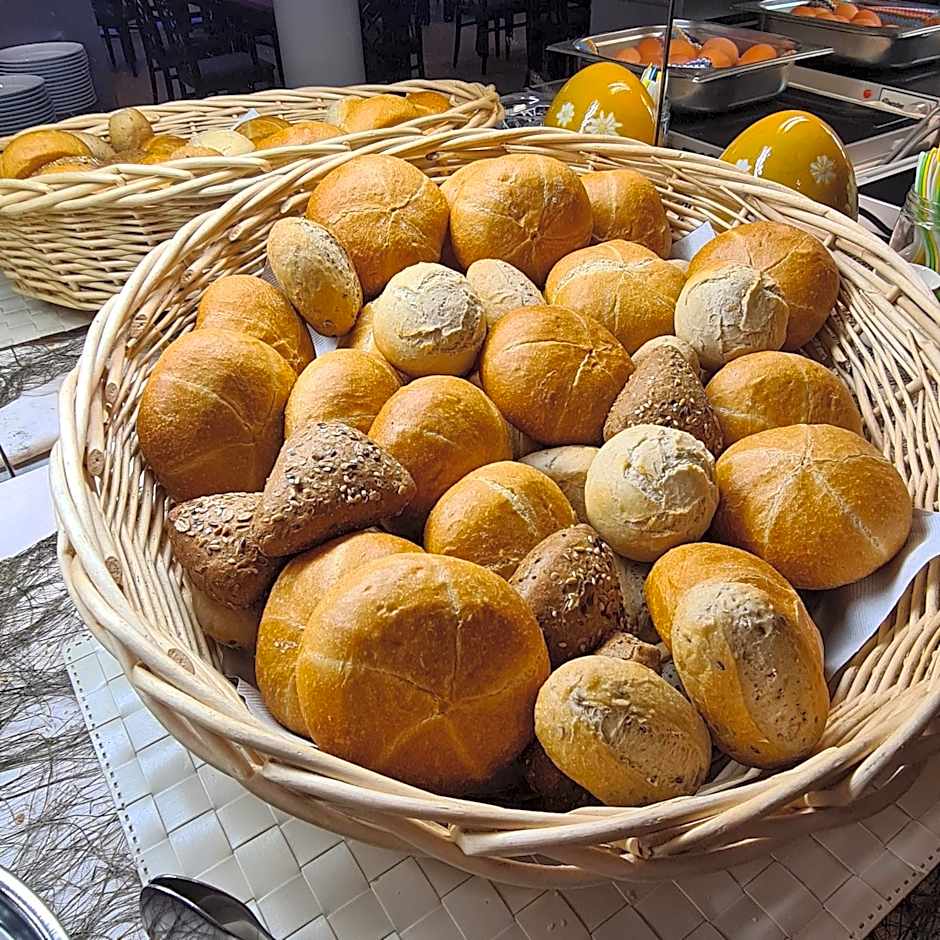 Tripinn Bristol Hotel Mainz