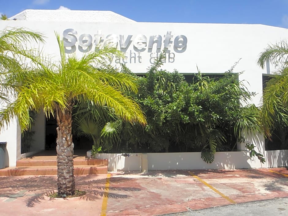 Sotavento Hotel & Yacht Club