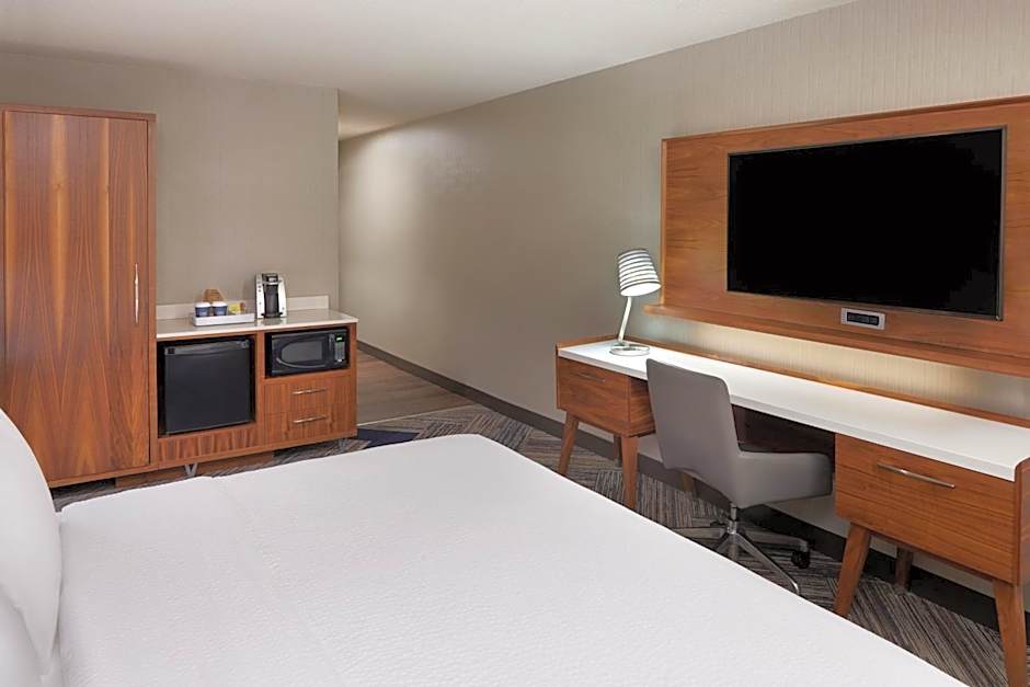 Four Points by Sheraton Vaughan