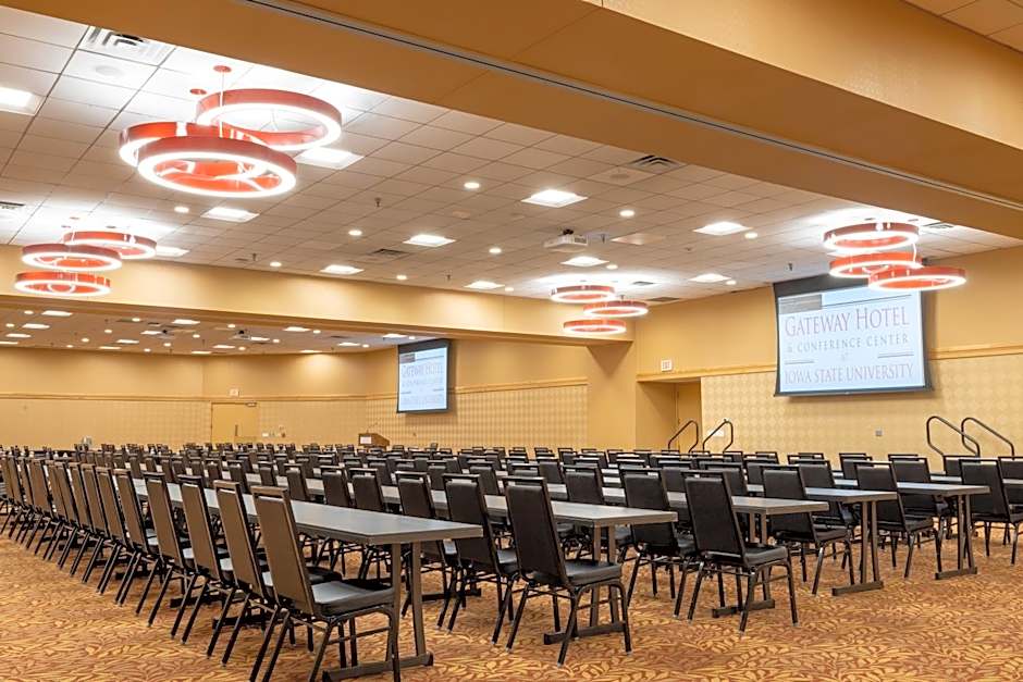 Gateway Hotel And Conference Center