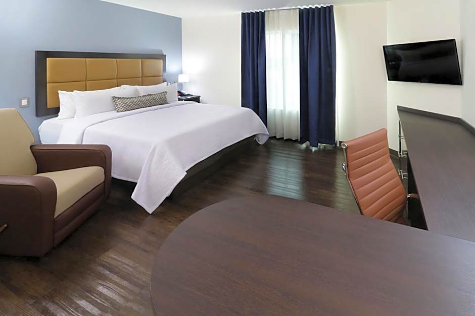 Candlewood Suites Queretaro Juriquilla By IHG