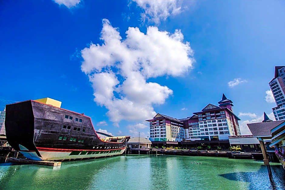 Mudzaffar Hotel