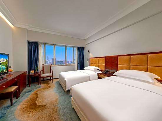 Guangzhou Golden Eagle Hotel (Yuexiu Park Xiaobei Metro Station)