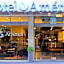 Hotel America