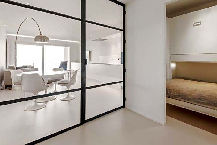 Huswell - Cozy modern studio with magnificent sea-view