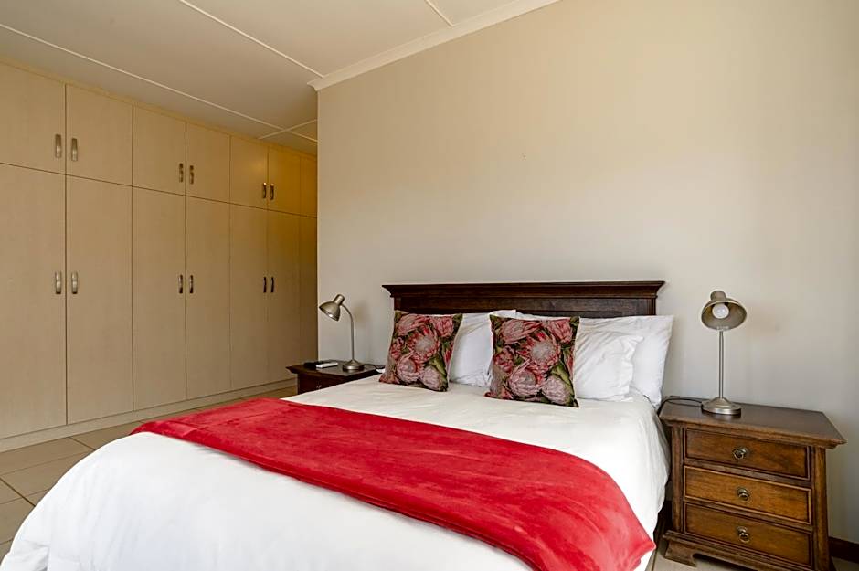 Vredehoek Guest Farm