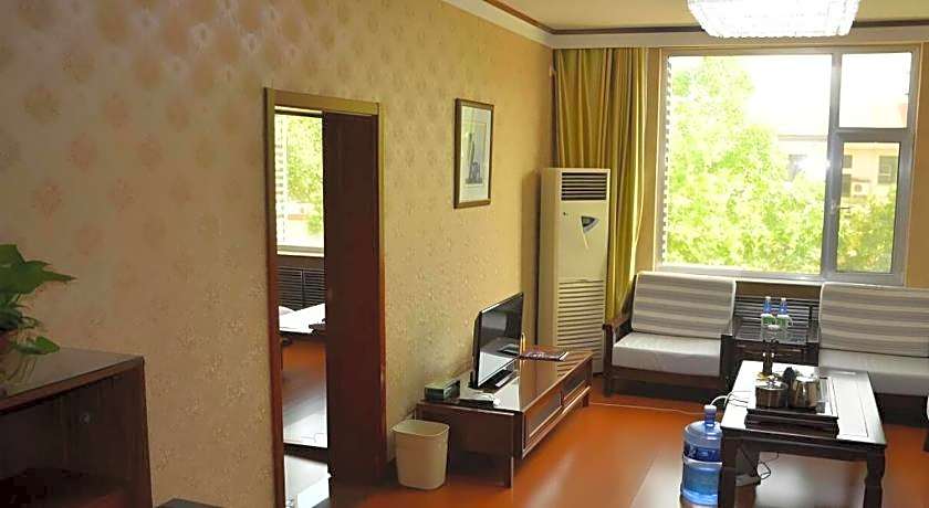 GreenTree Inn WeiFang QingZhou Middle HaiDai Road Electric Power Shell