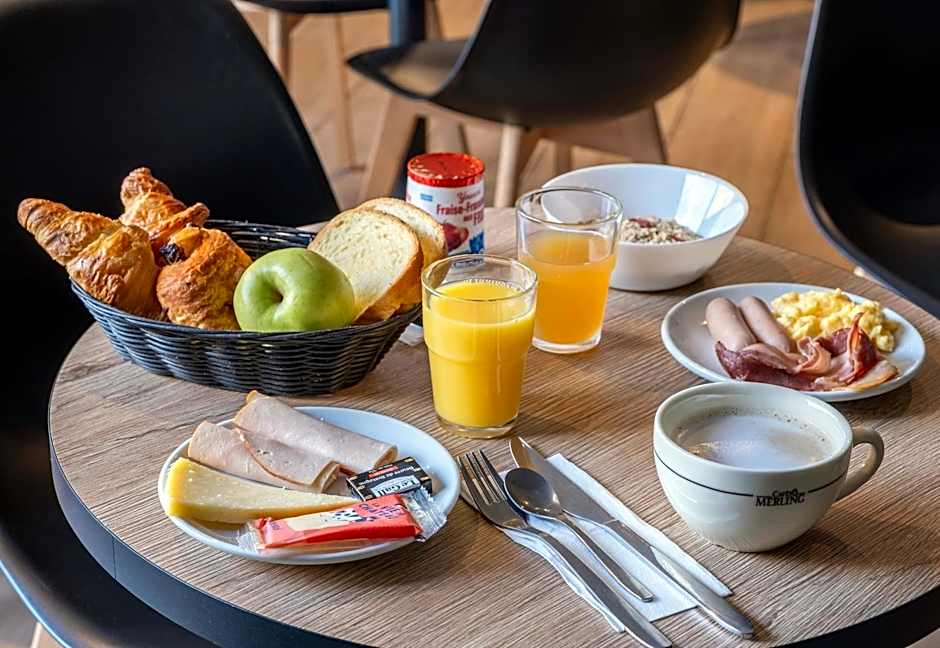 B&B HOTEL La Rochelle Centre Les Minimes