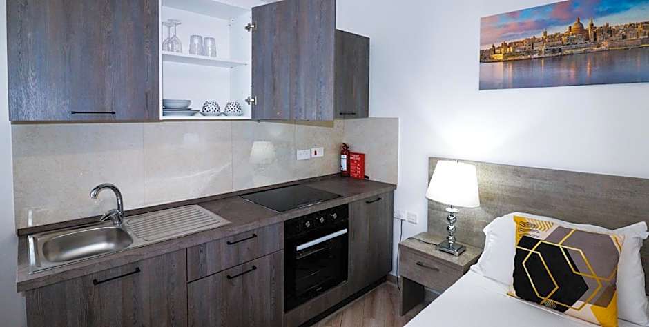 Napoli Suites Studios Aparthotel