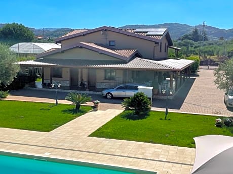 Agriturismo ALBACHIARA