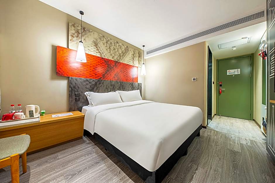 Ibis Nanchang Zhongshan Road Pedestrian Street Hotel