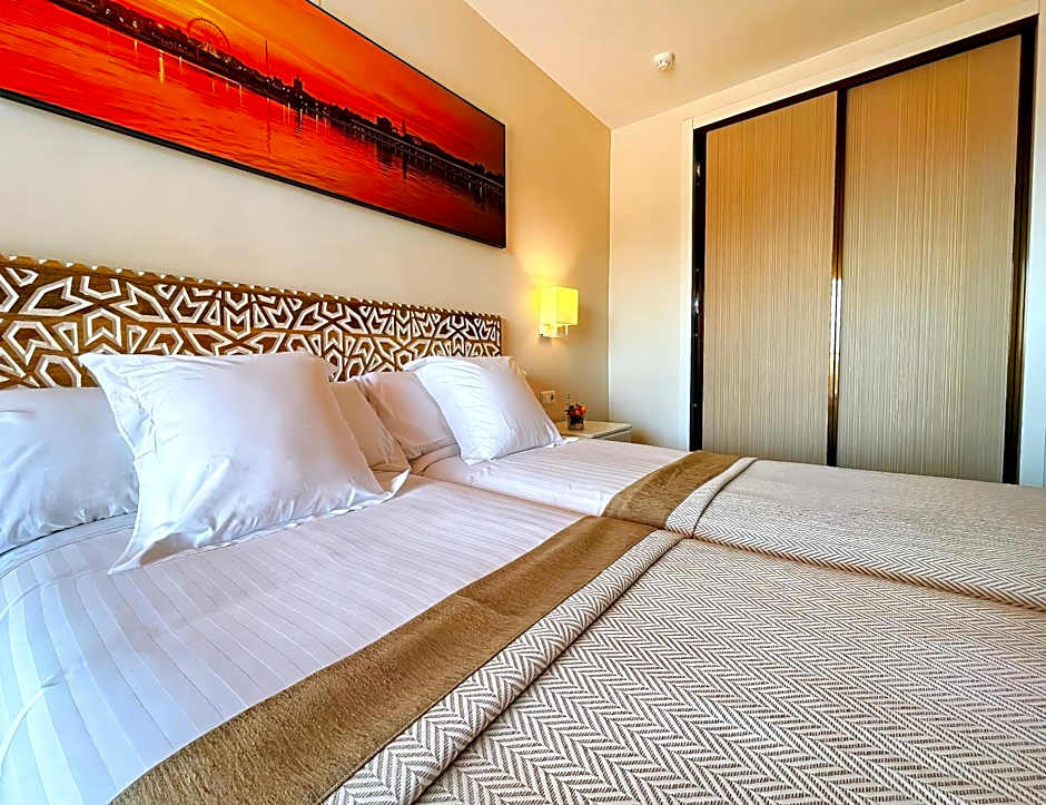 Fuengirola Beach Apartamentos Turísticos