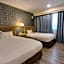 Cambridge Tainan Hotel