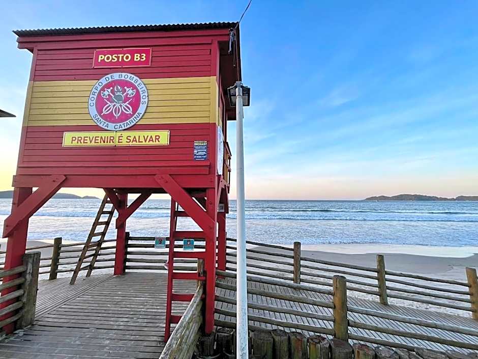 B914 - Apto 02 quartos para 7 pessoas perto do mar