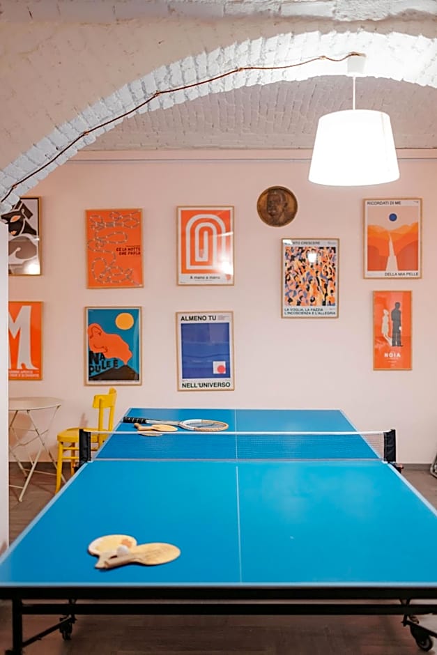 Tomato Urban Retreat