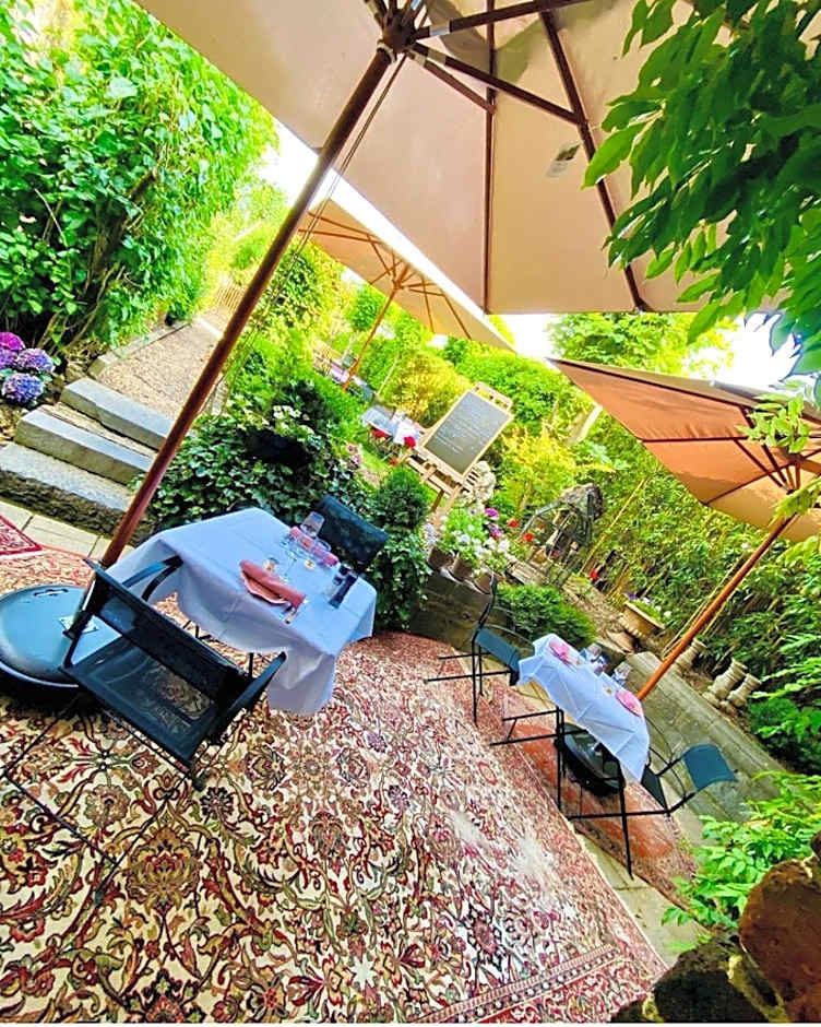 Hôtel VCB Ciney Centre-ville