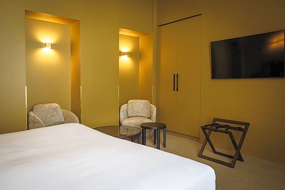 Hotel Gounod Fully Renovated