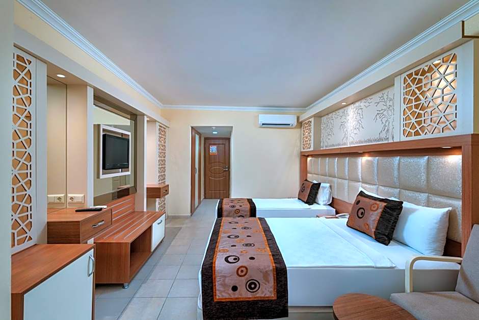 Oz Hotels Incekum Beach