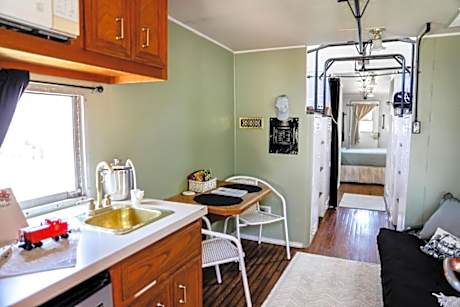 Queen Room with Kitchenette