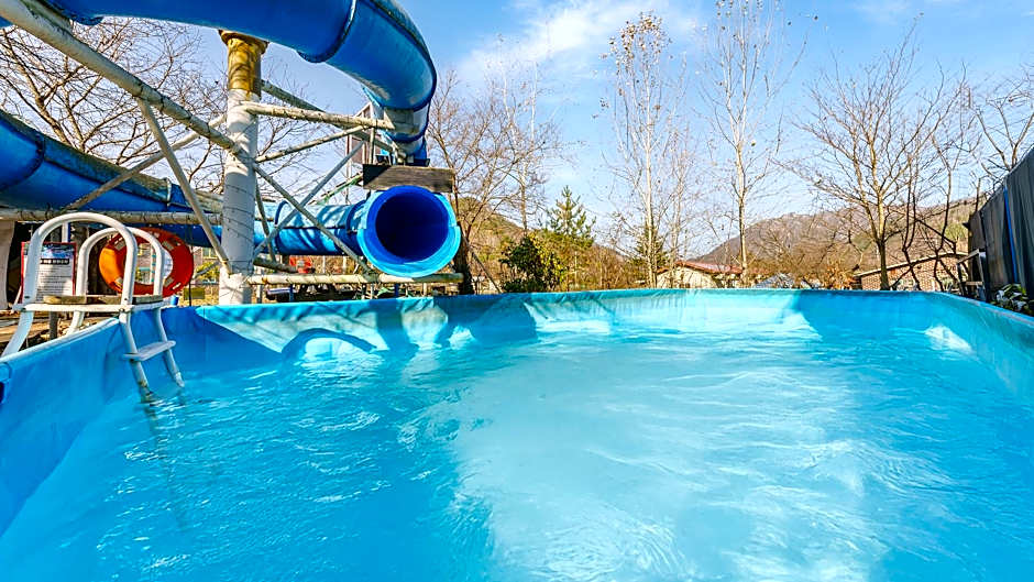 Gangchon Afternoon Pool Villa Pension