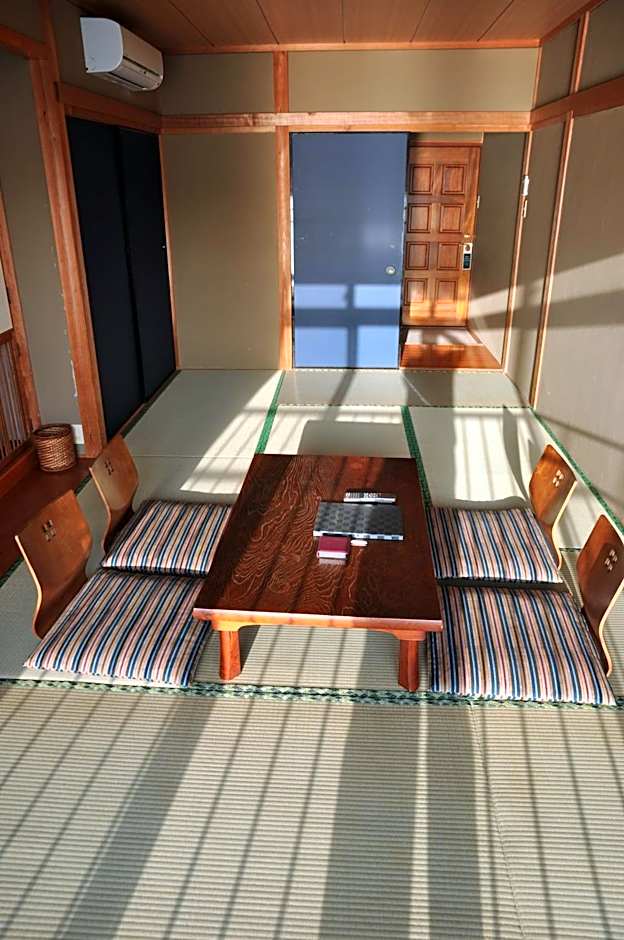 Riverside Hotel Karatsu Castle