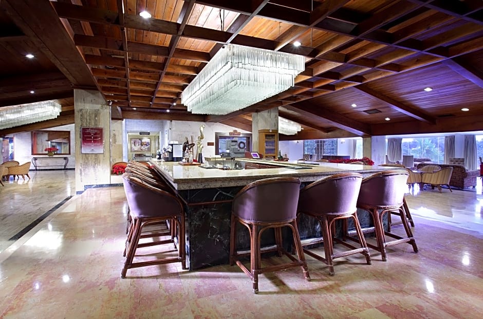 Dominican Fiesta Hotel