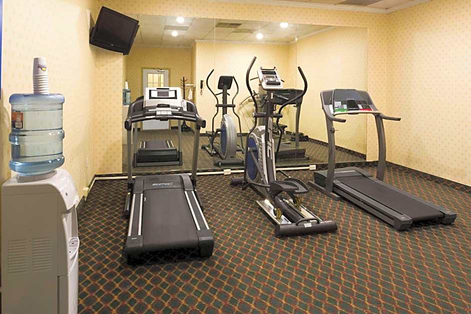 Days Inn by Wyndham Rome Downtown