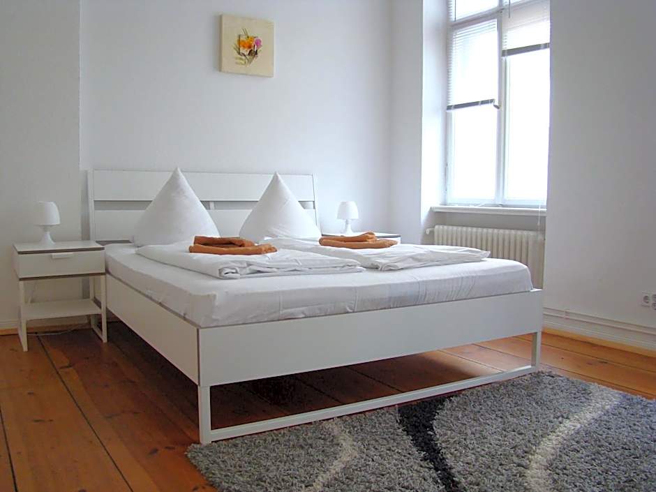 Rooms & Apartments near Zoologischer Garten