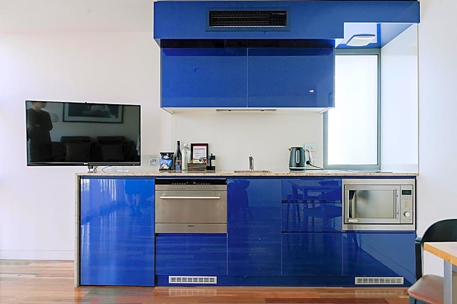 Salamanca Wharf Hotel