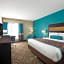 La Quinta Inn & Suites by Wyndham West Little Rock