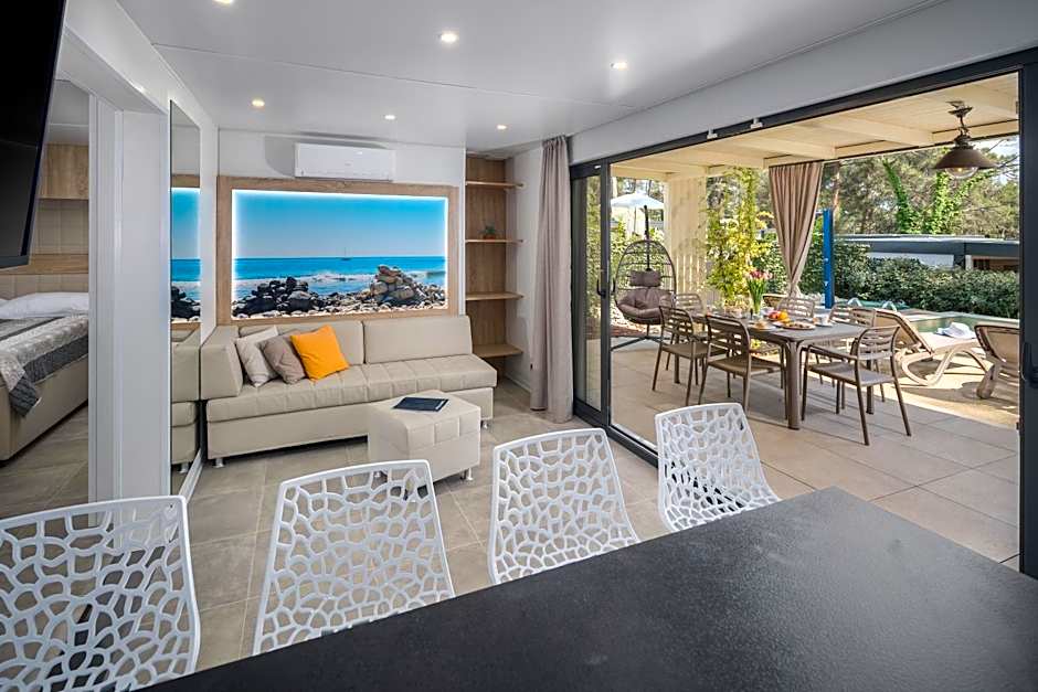 Premium Camping Homes Santa Marina, Lanterna