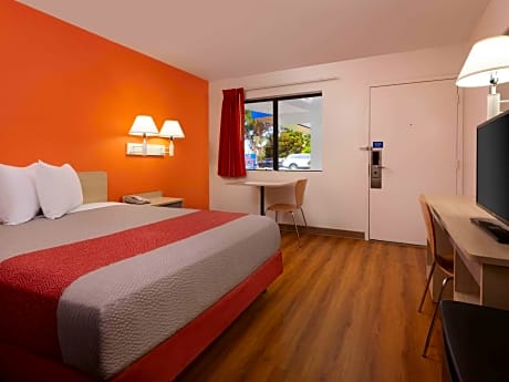 Single Room - Disability Access