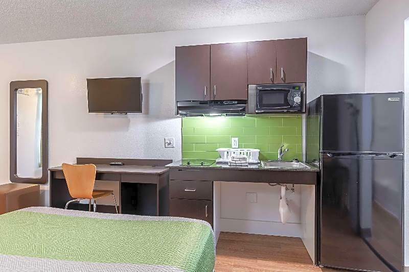 Motel 6-Bryan, TX - University Area