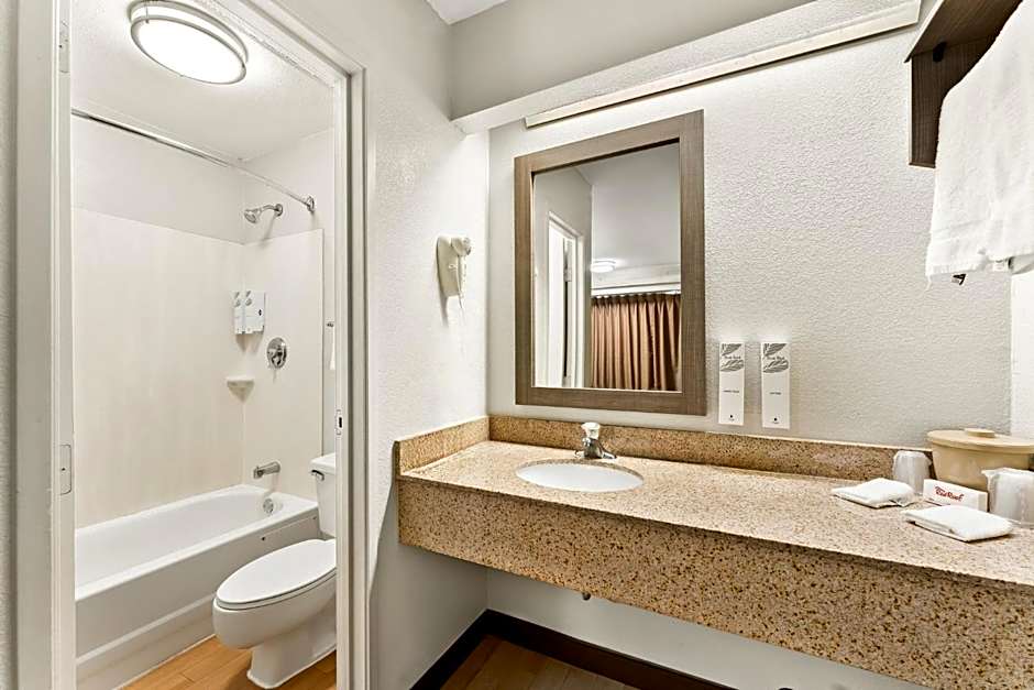 Red Roof Inn Allentown Airport