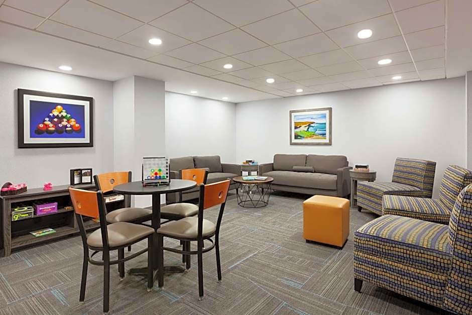 Homewood Suites By Hilton Williamsburg