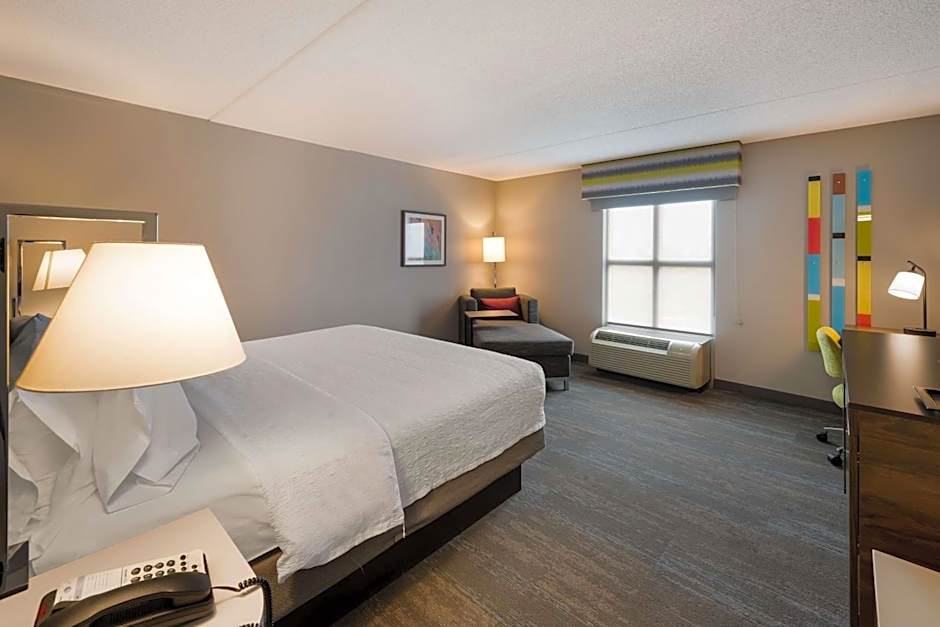 Hampton Inn By Hilton & Suites Fredericksburg